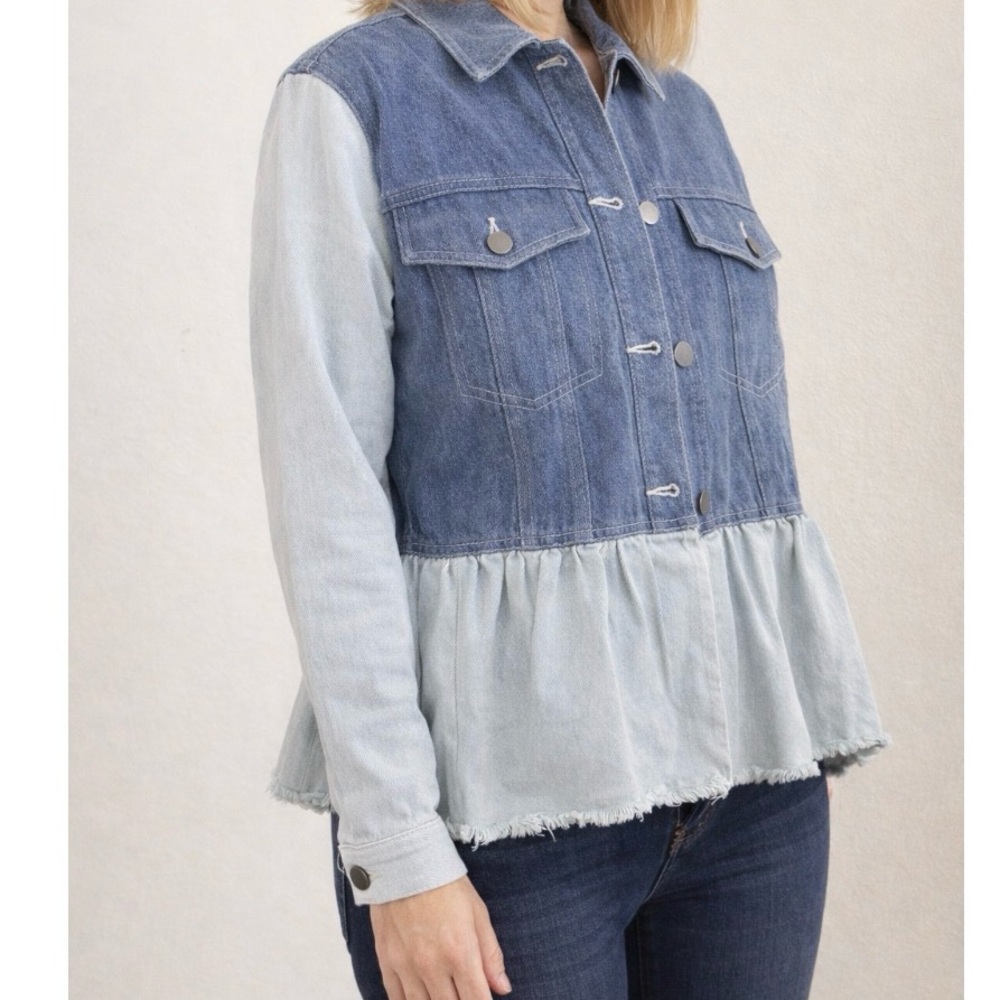 New with tags Given Kale Denim Peplum Jacket - Light & Dark Blue size large